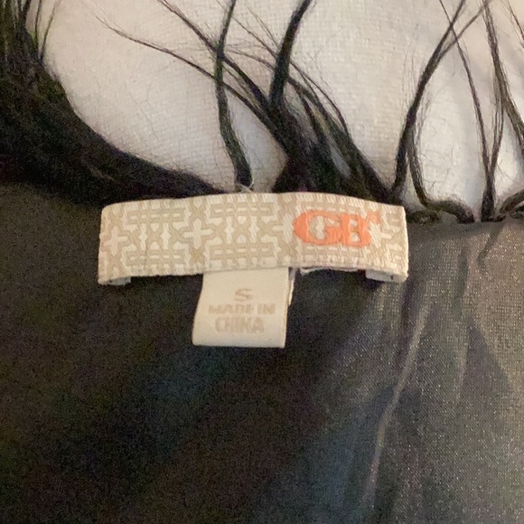 Blk, faux fur Vest - Picture 9 of 14